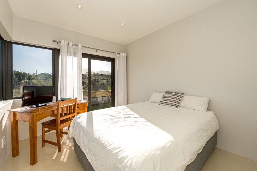 5 Bedroom Property for Sale in Chapman